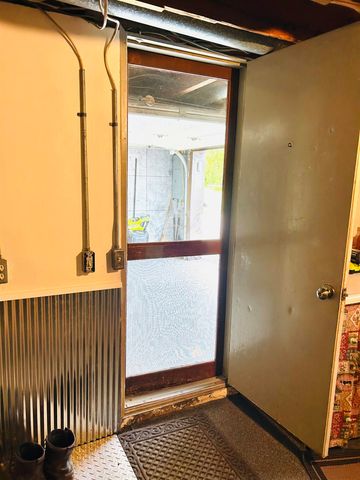 1408 S Huron Road, Kawkawlin, MI 48631