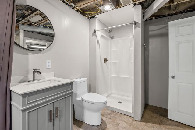 2229 Meadowbrook Drive SE, Cedar Rapids, IA 52403