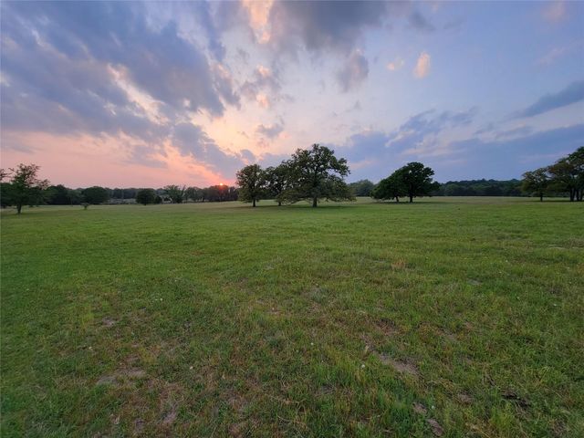 000 Edmonson, Mcdade, TX 78650