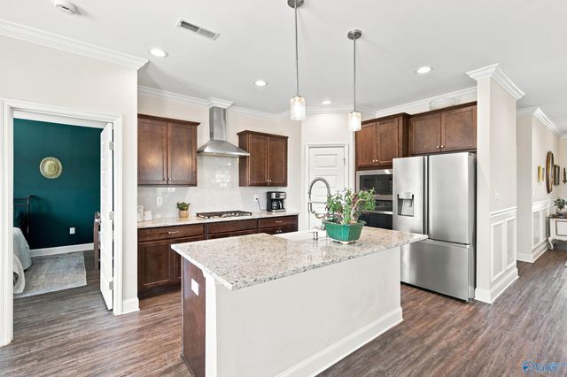 211 Goldie Court, New Market, AL 35761