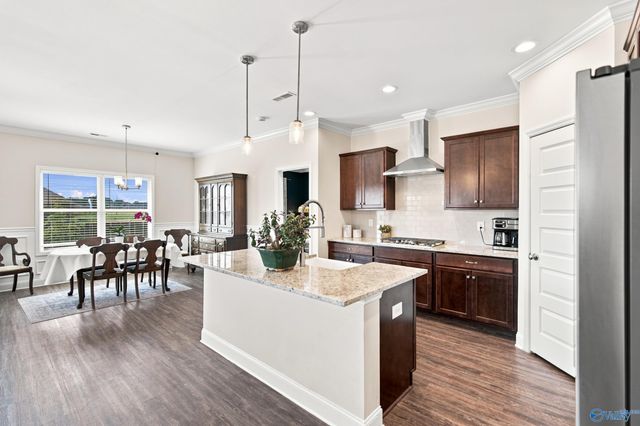211 Goldie Court, New Market, AL 35761