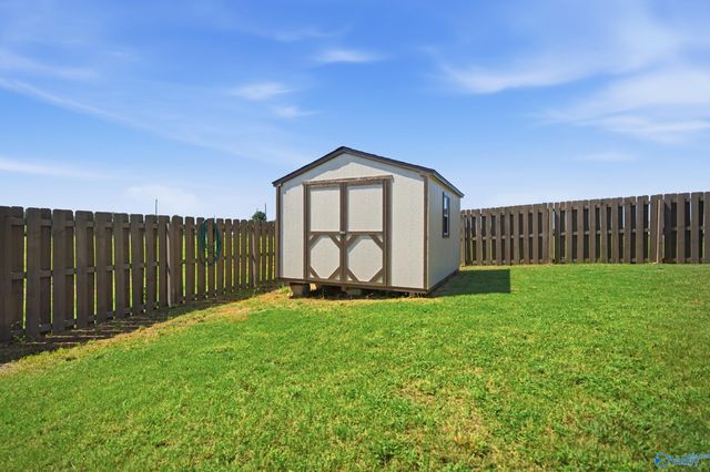 211 Goldie Court, New Market, AL 35761