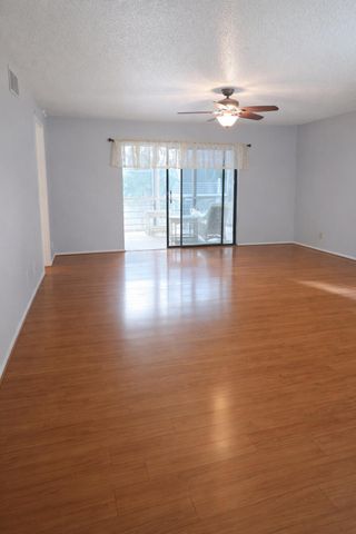 3940 NW 42nd Avenue 221, Lauderdale Lakes, FL 33319