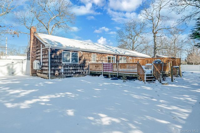 118 Moriches Avenue, Mastic, NY 11950