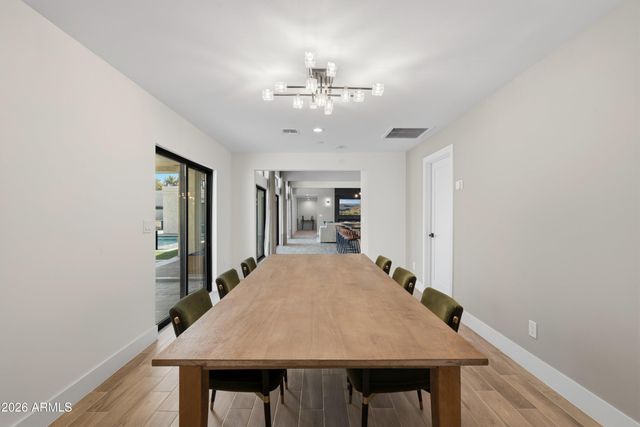 7225 E HARMONT Drive, Scottsdale, AZ 85258