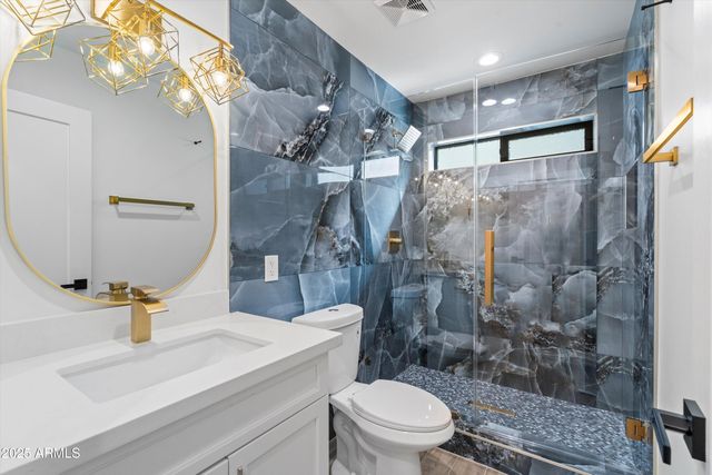 7225 E HARMONT Drive, Scottsdale, AZ 85258