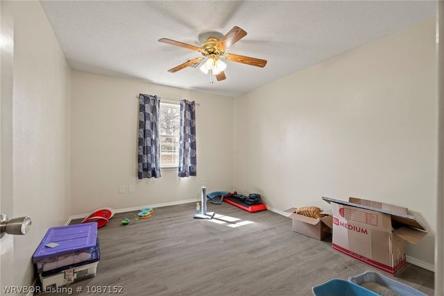 3009 Honeysuckle Drive, Sallisaw, OK 74955