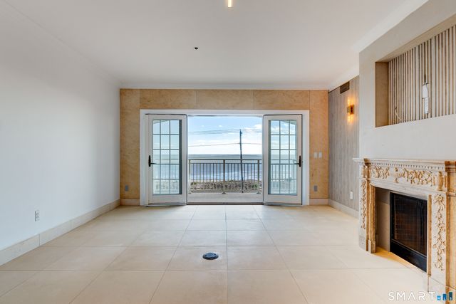 343 Beach Street APT 202, West Haven, CT 06516