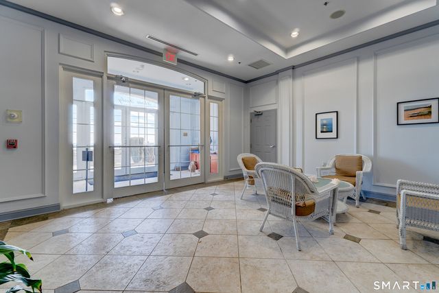 343 Beach Street APT 202, West Haven, CT 06516