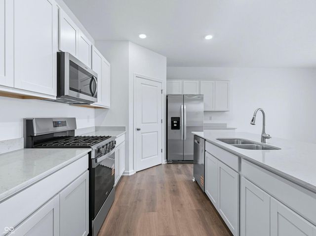 1118 Fairmount Drive, Franklin, IN 46131