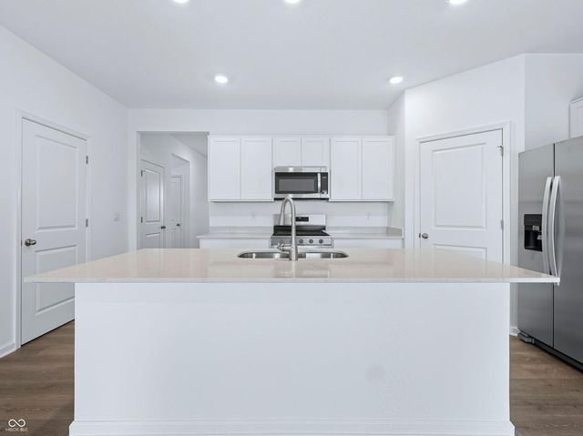 1118 Fairmount Drive, Franklin, IN 46131