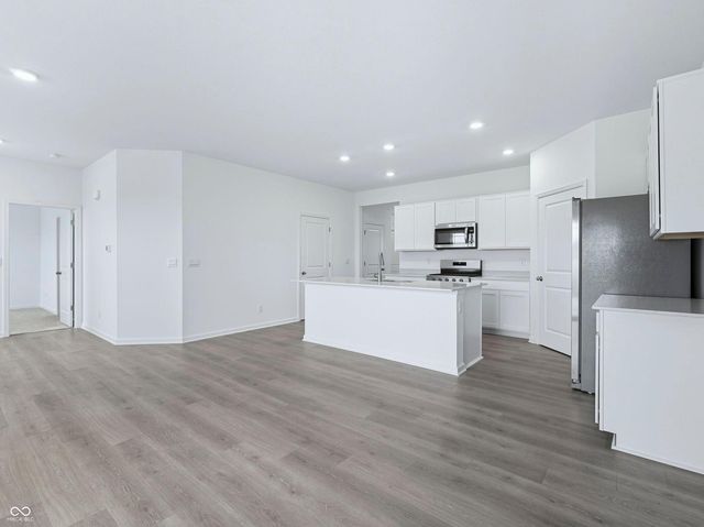 1118 Fairmount Drive, Franklin, IN 46131