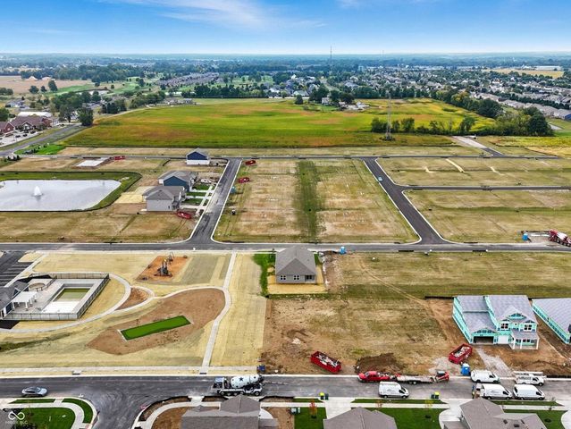 1118 Fairmount Drive, Franklin, IN 46131