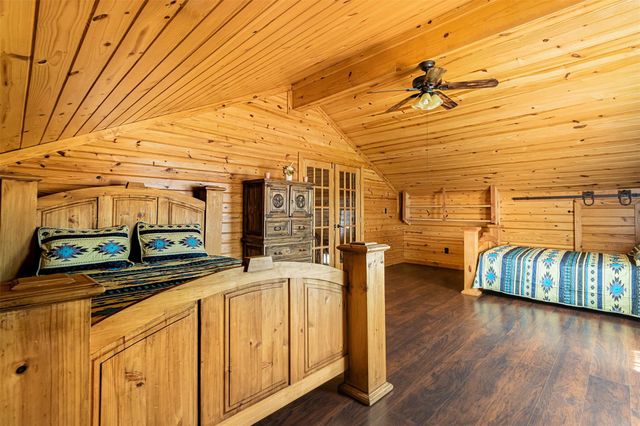 508 Hubert Cryer Road, Zavalla, TX 75980