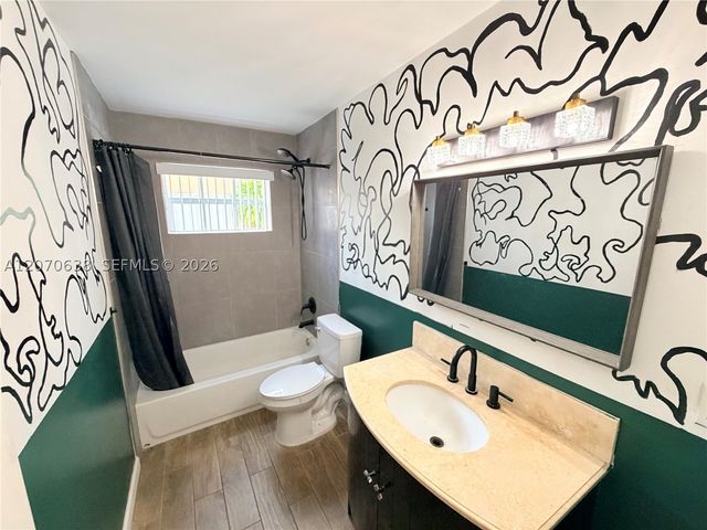 18711 NW 24th Ave, Miami Gardens, FL 33056