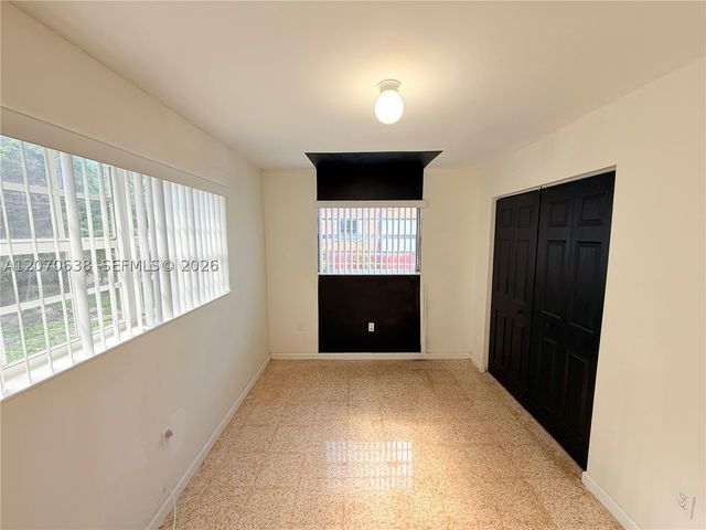 18711 NW 24th Ave, Miami Gardens, FL 33056