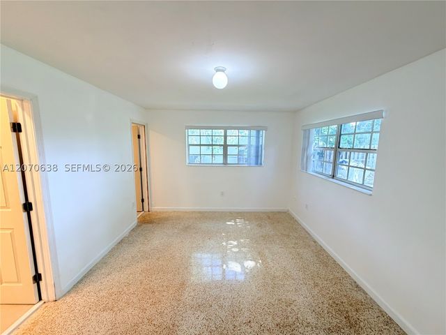18711 NW 24th Ave, Miami Gardens, FL 33056