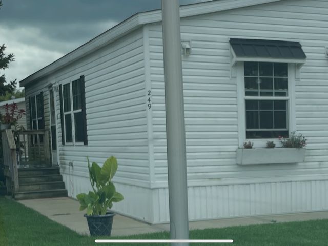 249 Todd Terrace, Lynwood, IL 60411