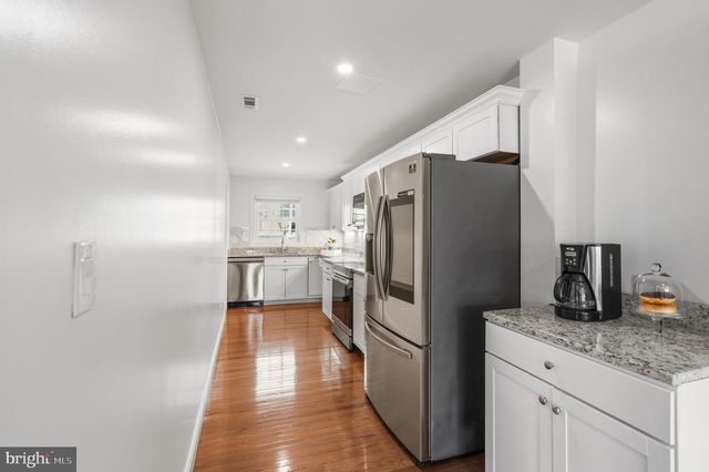6634 HARRIETT ST, Falls Church, VA 22042