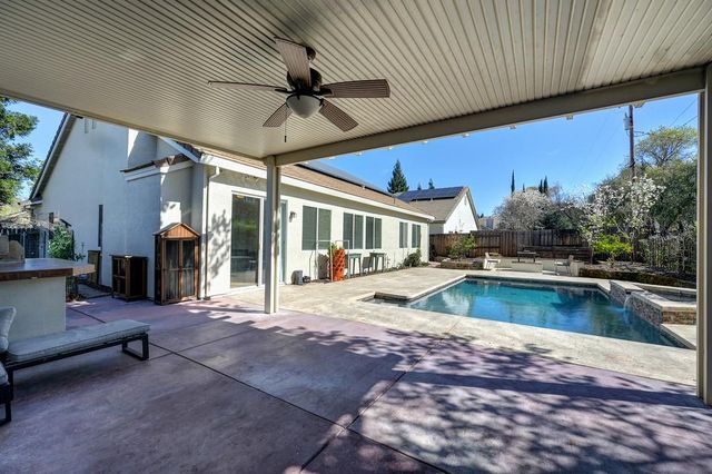 5363 Brookfield Cir, Rocklin, CA 95677