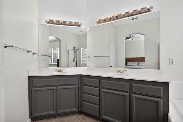 5363 Brookfield Cir, Rocklin, CA 95677