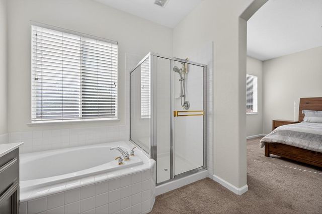 5363 Brookfield Cir, Rocklin, CA 95677