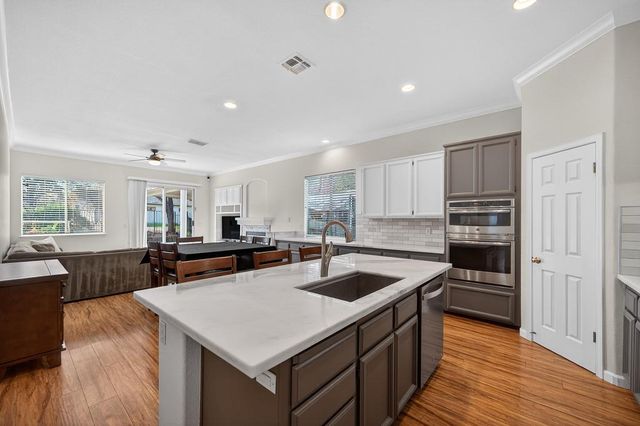 5363 Brookfield Cir, Rocklin, CA 95677