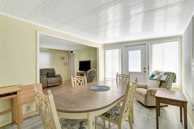 5690 FORSYTHIA ROAD, Venice, FL 34293