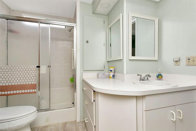 5690 FORSYTHIA ROAD, Venice, FL 34293