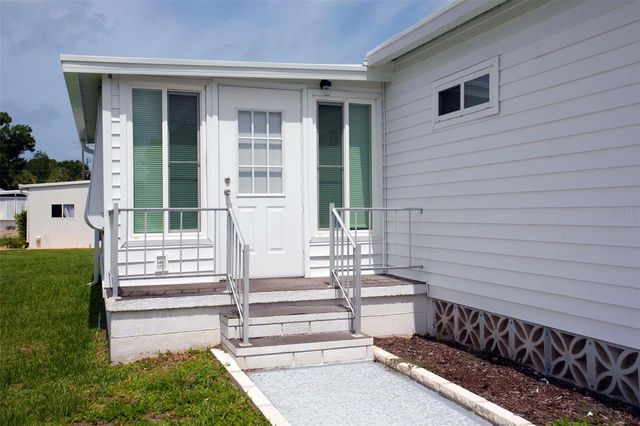 5690 FORSYTHIA ROAD, Venice, FL 34293