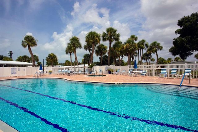 5690 FORSYTHIA ROAD, Venice, FL 34293