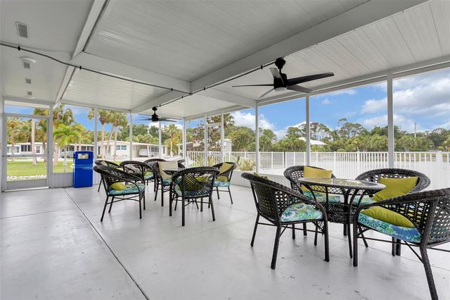 5690 FORSYTHIA ROAD, Venice, FL 34293