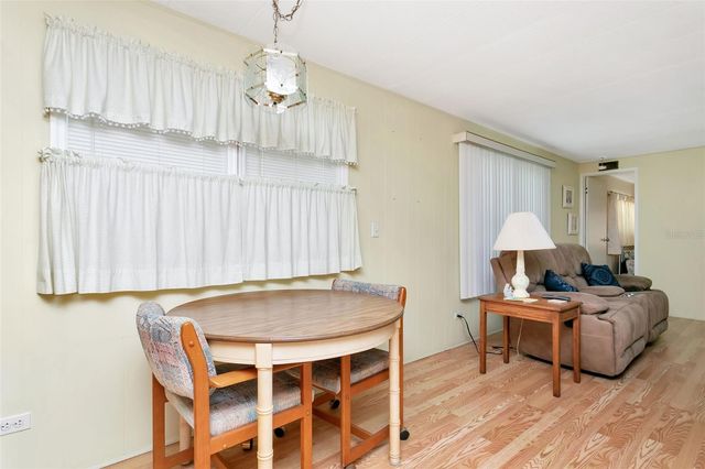 5690 FORSYTHIA ROAD, Venice, FL 34293
