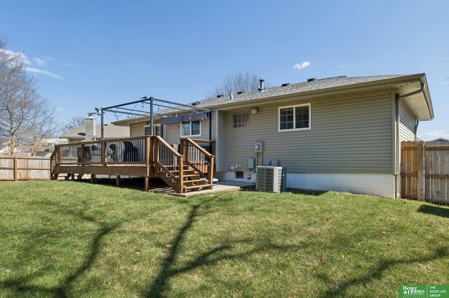 6508 S 139th Avenue Circle, Omaha, NE 68137