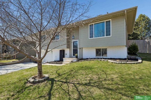 6508 S 139th Avenue Circle, Omaha, NE 68137