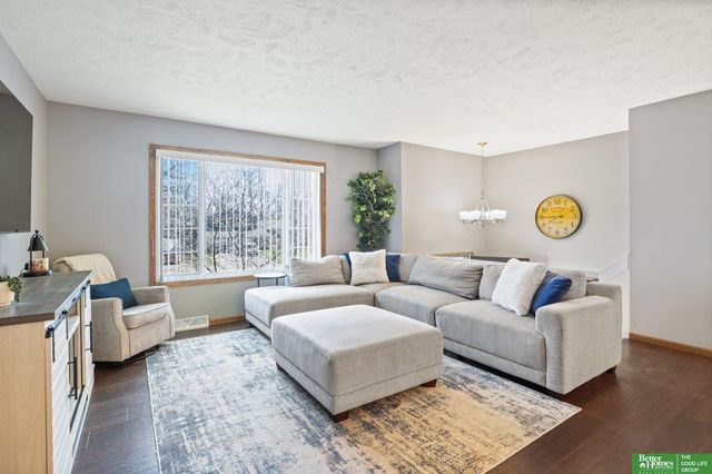 6508 S 139th Avenue Circle, Omaha, NE 68137