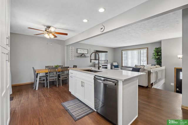 6508 S 139th Avenue Circle, Omaha, NE 68137