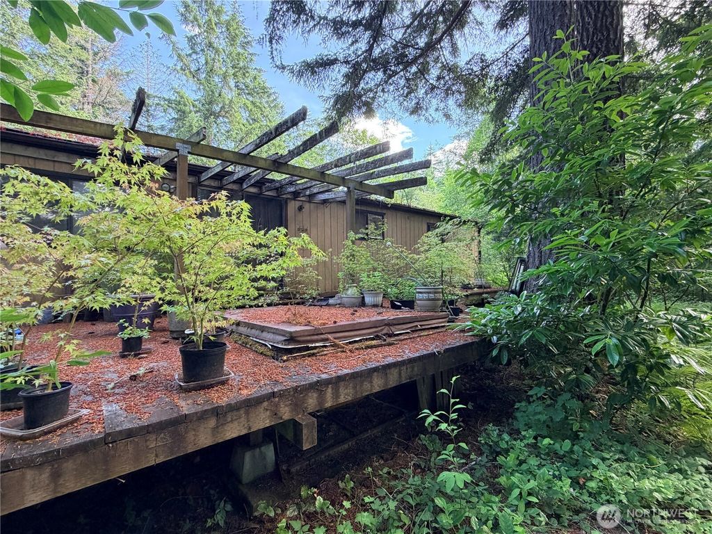 5445 SW County Line Road, Port Orchard, WA 98367