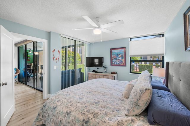 3412 NE Causeway Boulevard 102, Jensen Beach, FL 34957