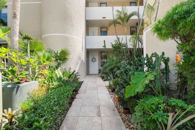 3412 NE Causeway Boulevard 102, Jensen Beach, FL 34957