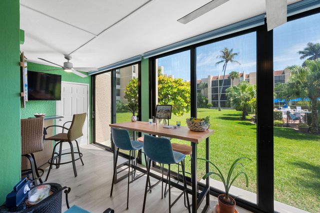 3412 NE Causeway Boulevard 102, Jensen Beach, FL 34957