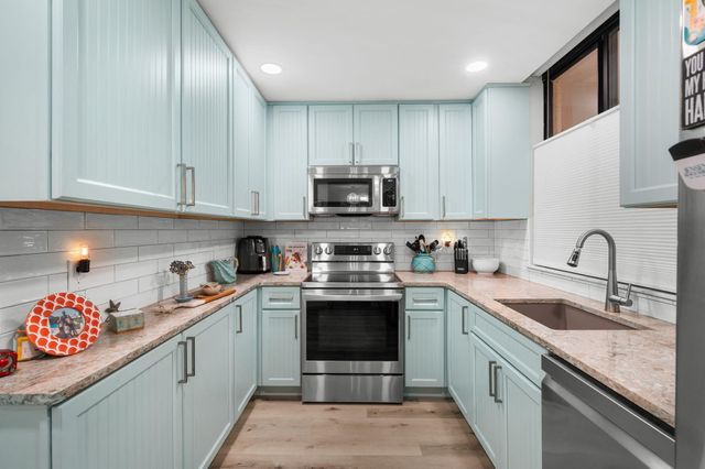 3412 NE Causeway Boulevard 102, Jensen Beach, FL 34957