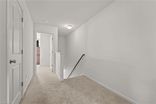 1751 Overcreek Circle, Winston-salem, NC 27127