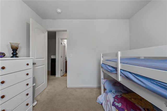 1751 Overcreek Circle, Winston-salem, NC 27127