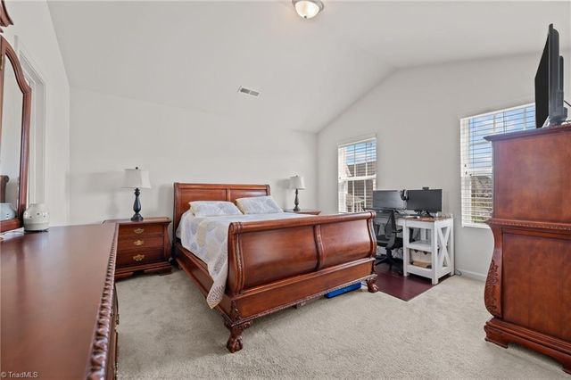 1751 Overcreek Circle, Winston-salem, NC 27127