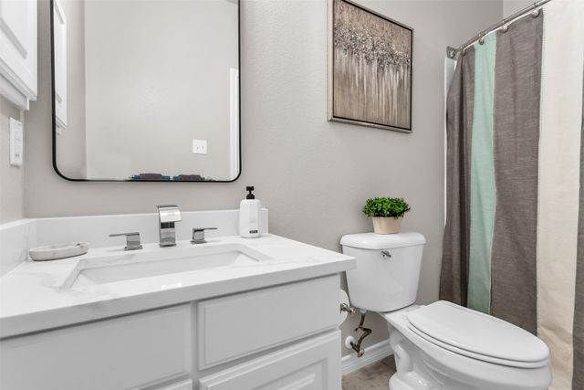 1164 Annalea Cove Drive, Lewisville, TX 75056