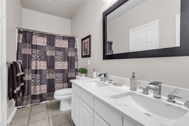 1164 Annalea Cove Drive, Lewisville, TX 75056