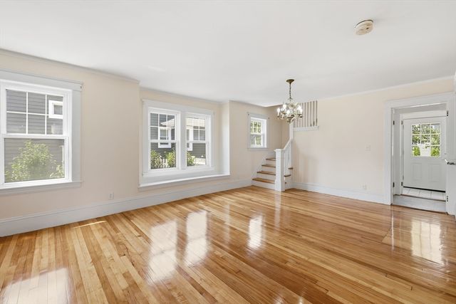 17 Rollinson Road, Worcester, MA 01606