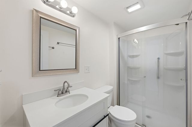 17 Rollinson Road, Worcester, MA 01606