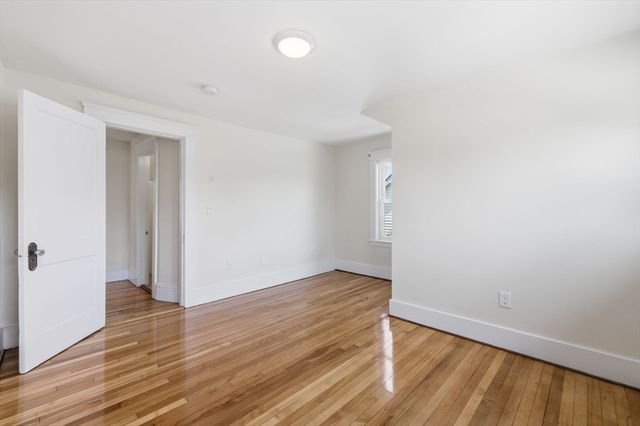 17 Rollinson Road, Worcester, MA 01606